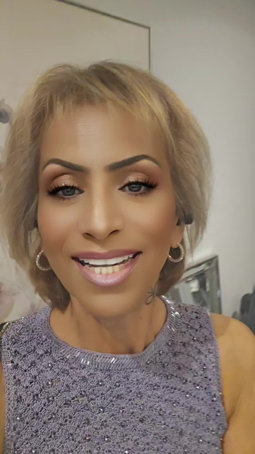 @Dee