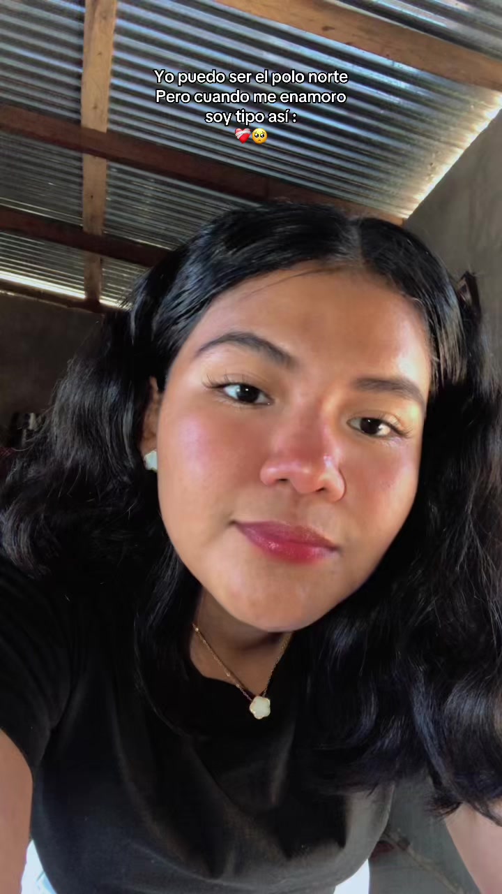 @gabyvasquez1086