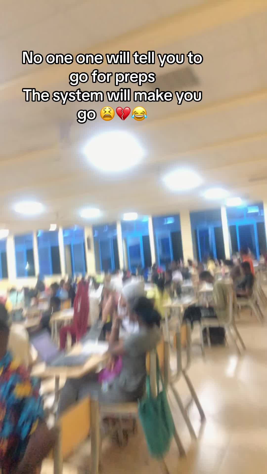 @Amena🤍🧶