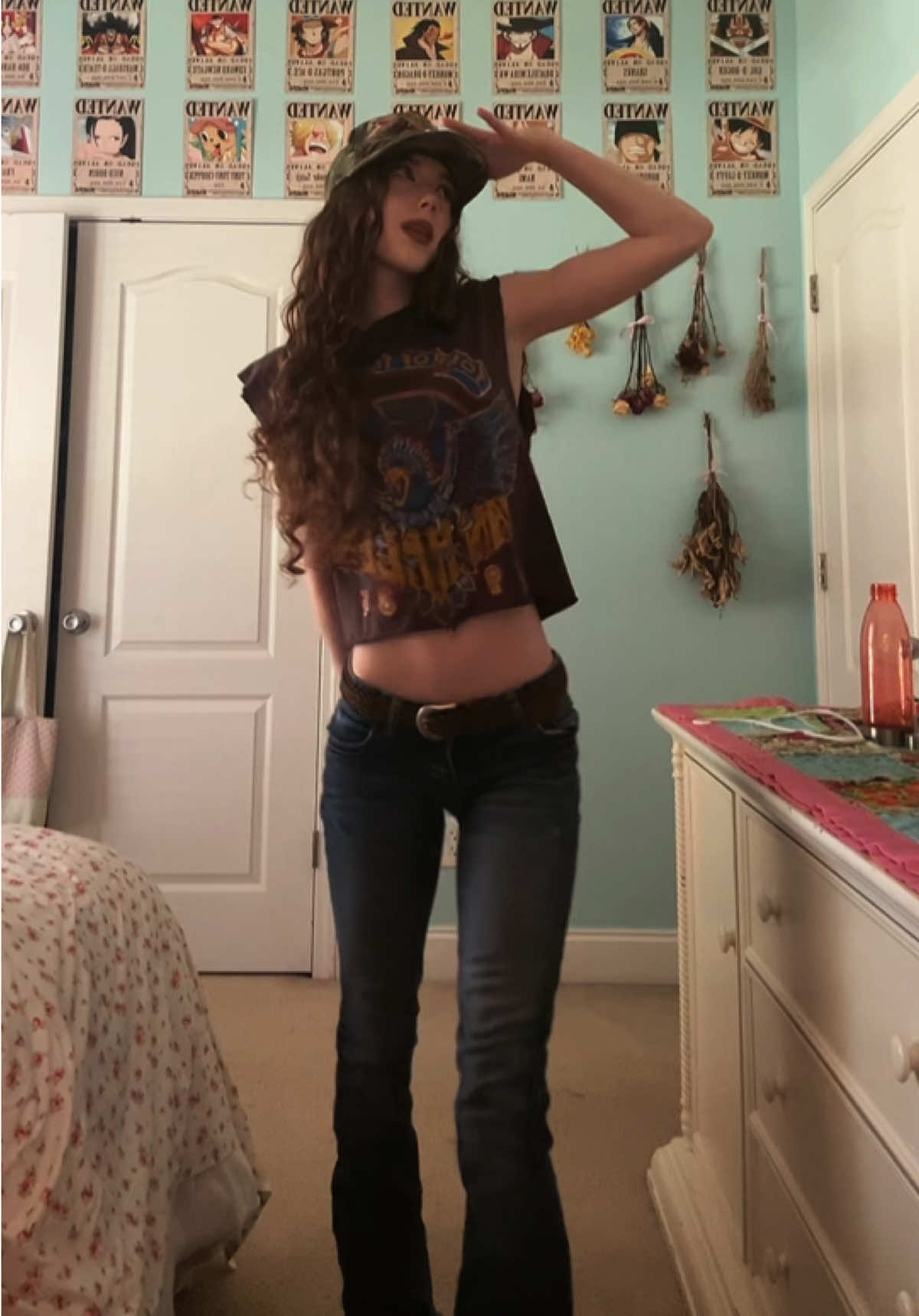 @elissa