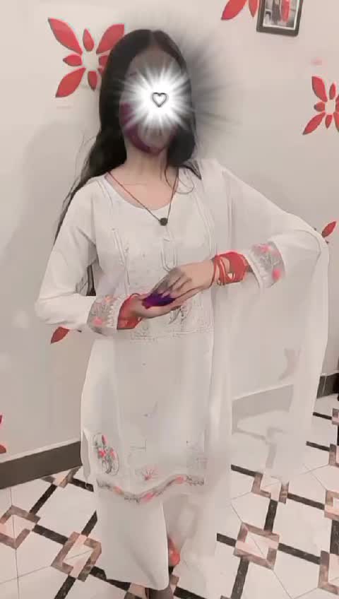 @❤️Rajput ✨Ki 👑Rani😎