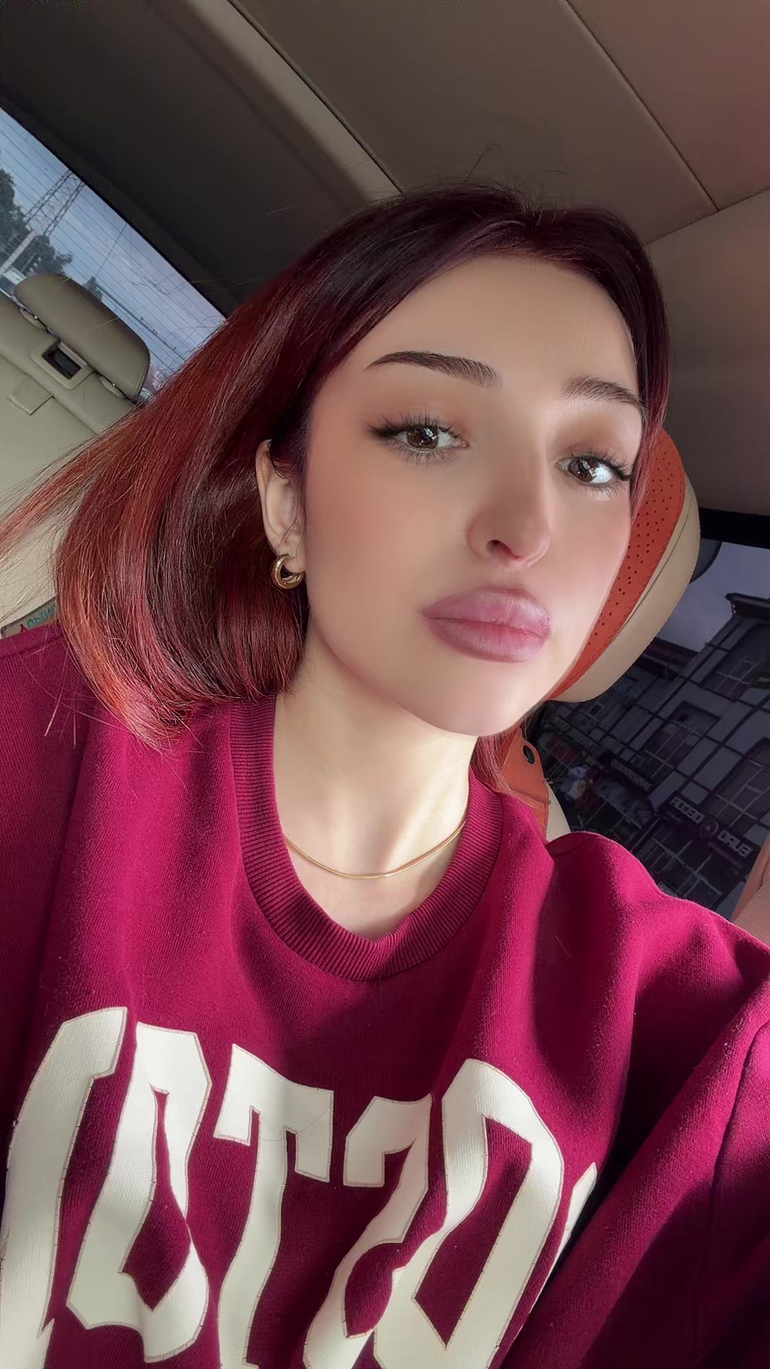 @Jasmin