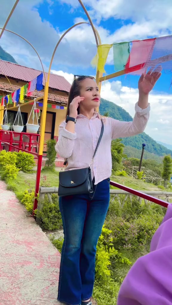 @kaviya❤️👑🌸🌸