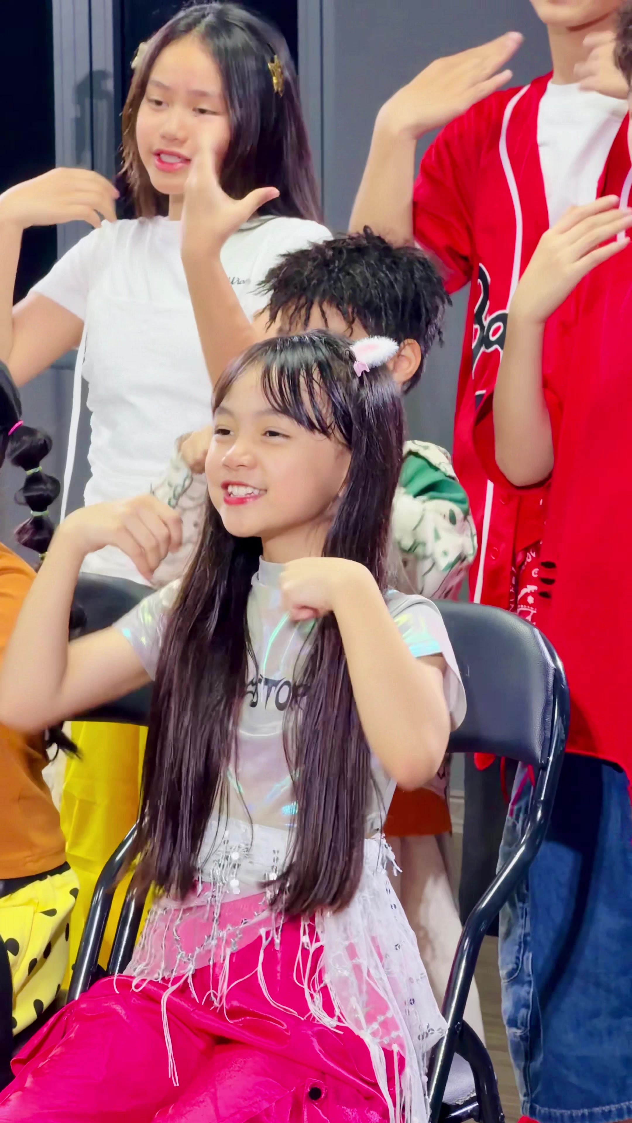 @Lê Ngọc Vy (Bella)