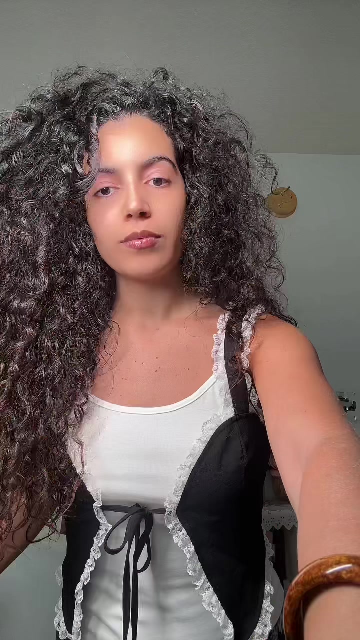 @LudmillaA