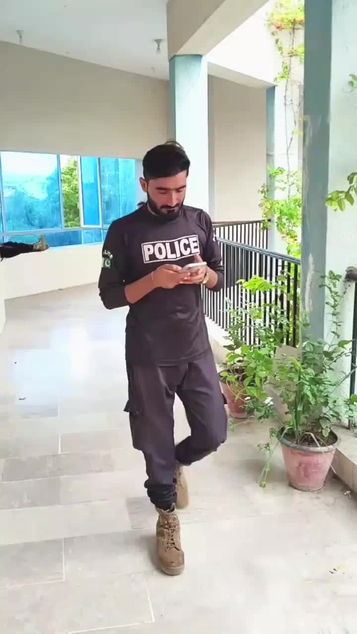 @Mr&radic;✨