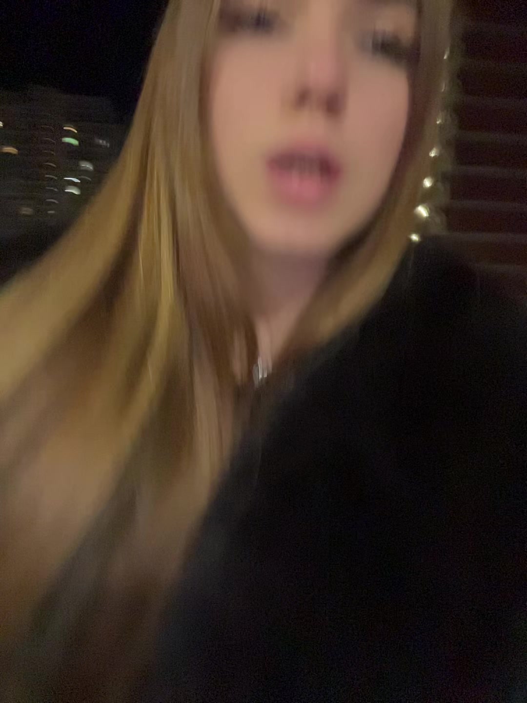 @alyak977