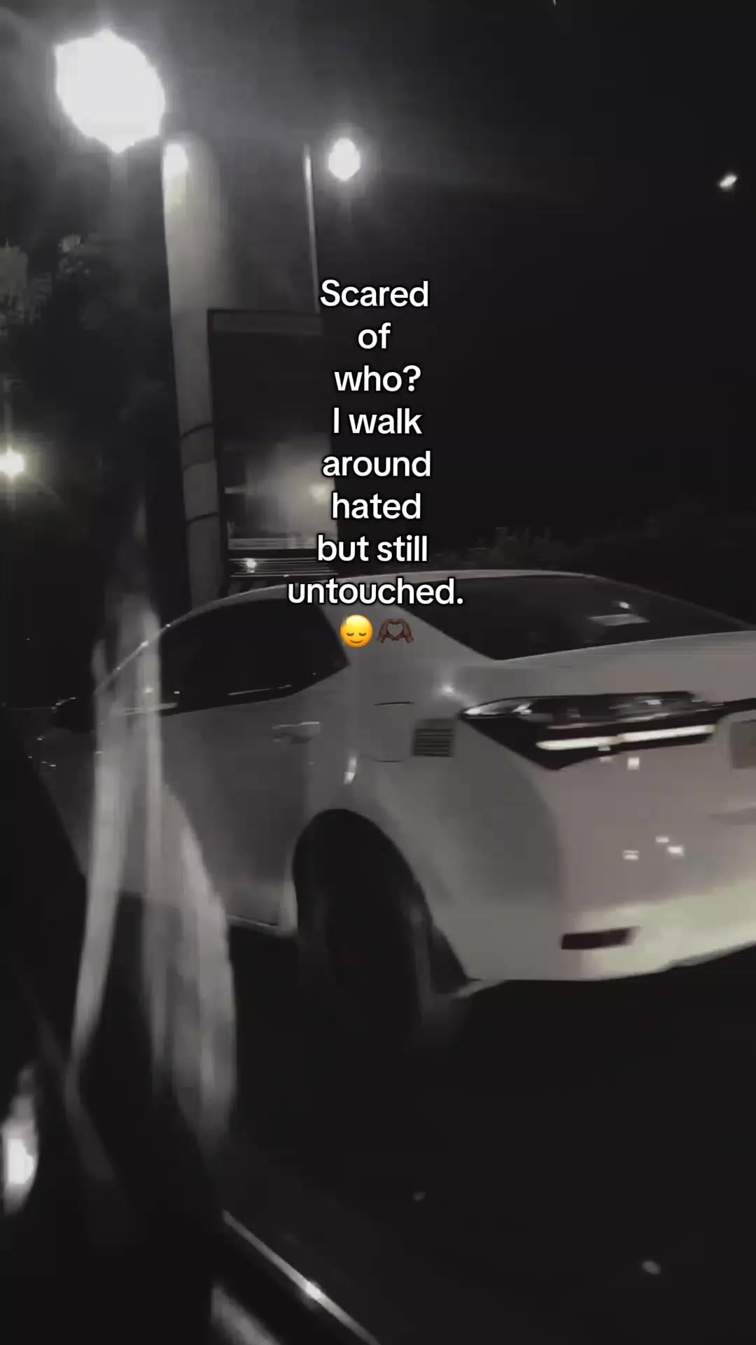 @๐ฉ๐๐๐๐๐ช