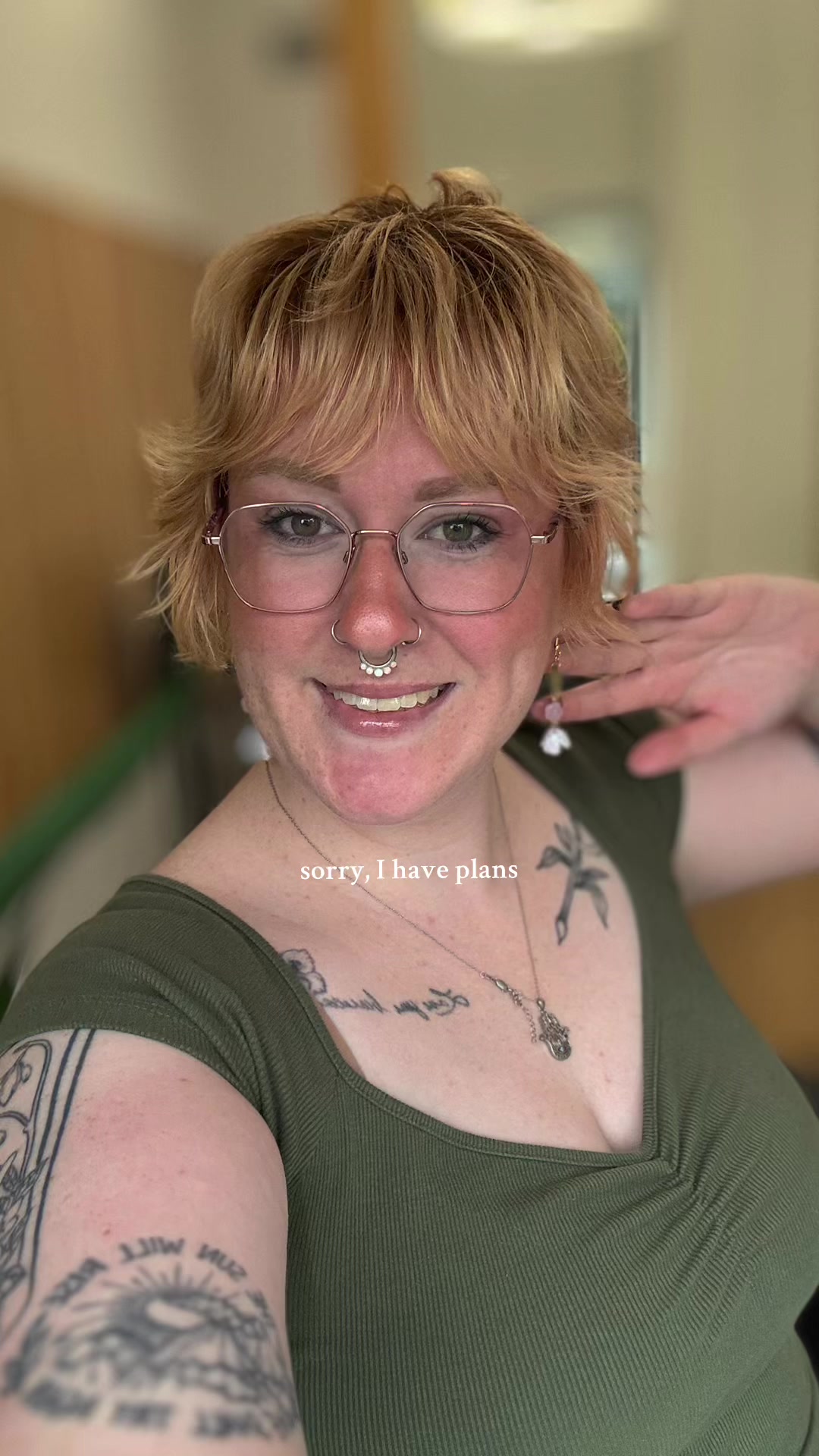 @Emily Gale | HFX Hairstylist