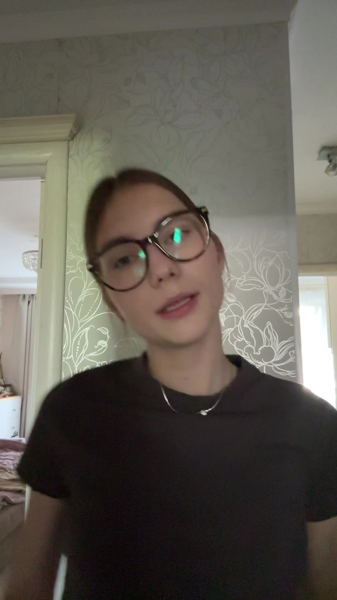 @викуся