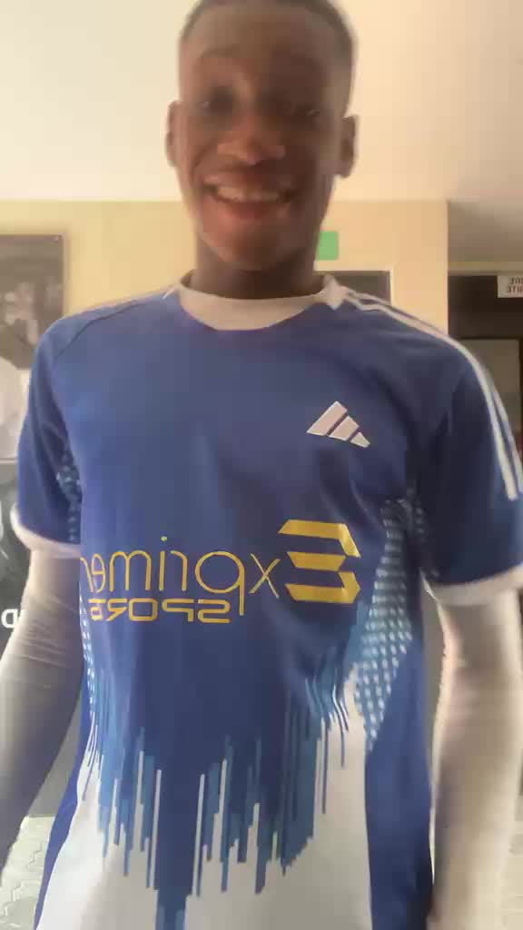 @SUAMI 23 ⚽✅