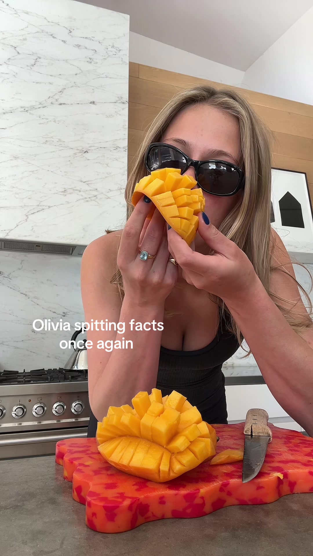 @sarahthesingingsquirell
