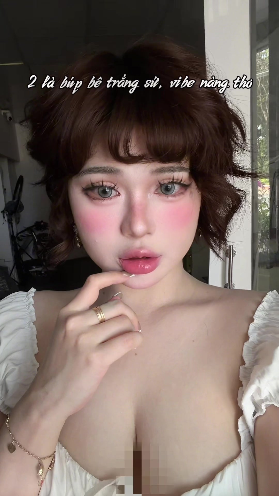 @Tóc ngắn mãi mãi ´꒳`