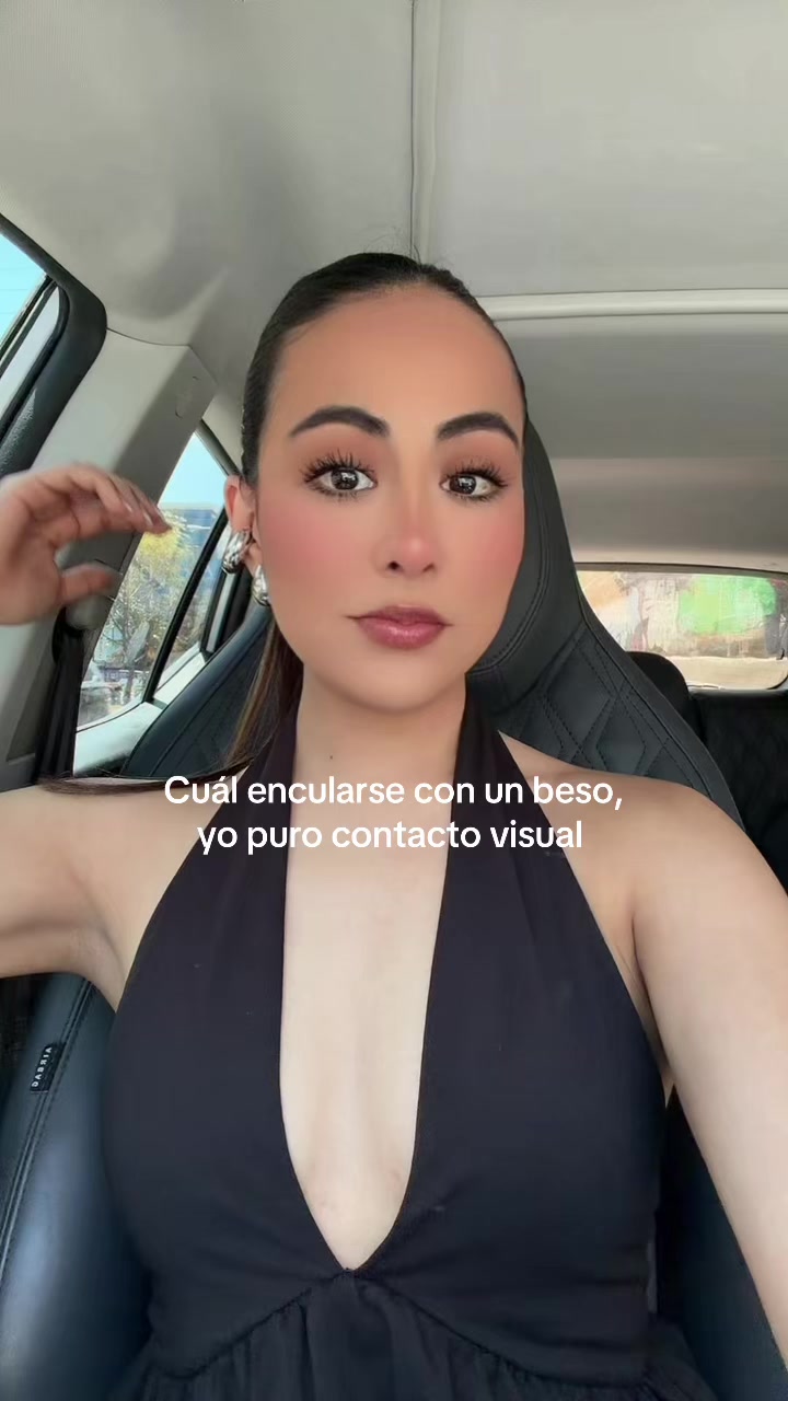 @Adriana González