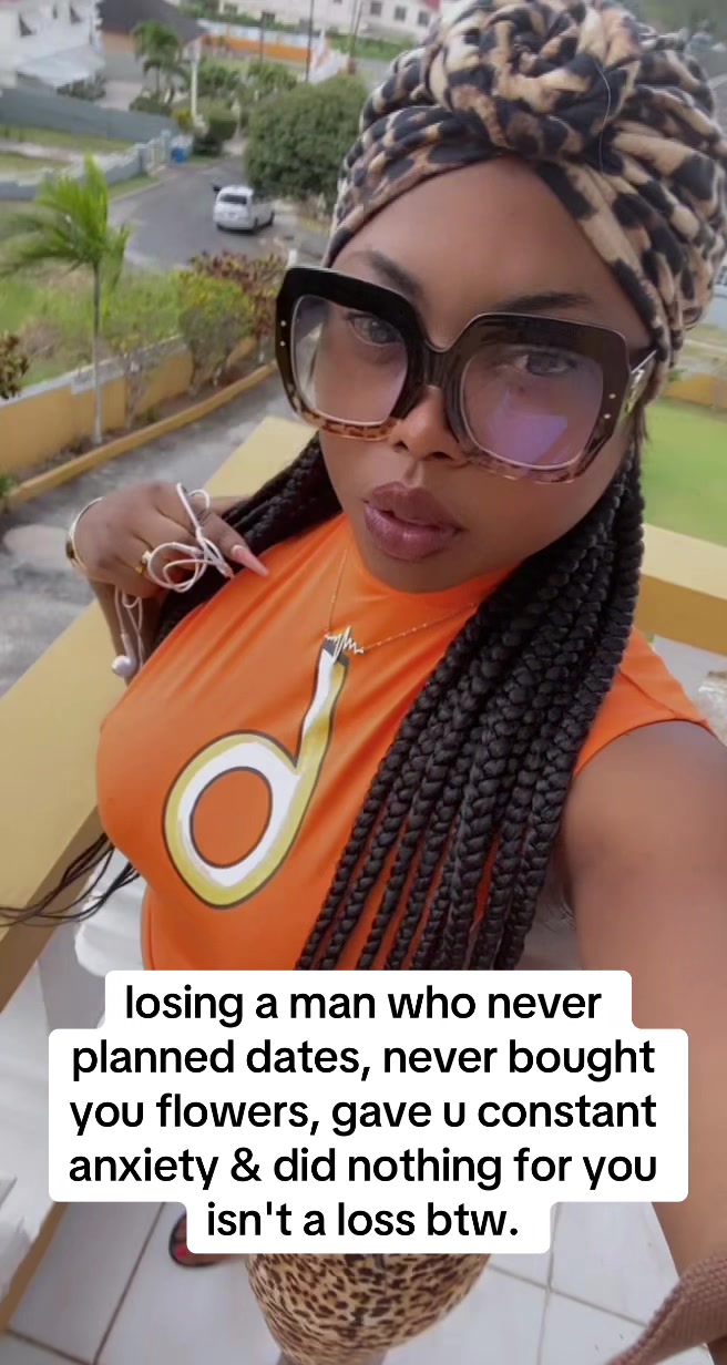 @Mobemac | Music & Quotes