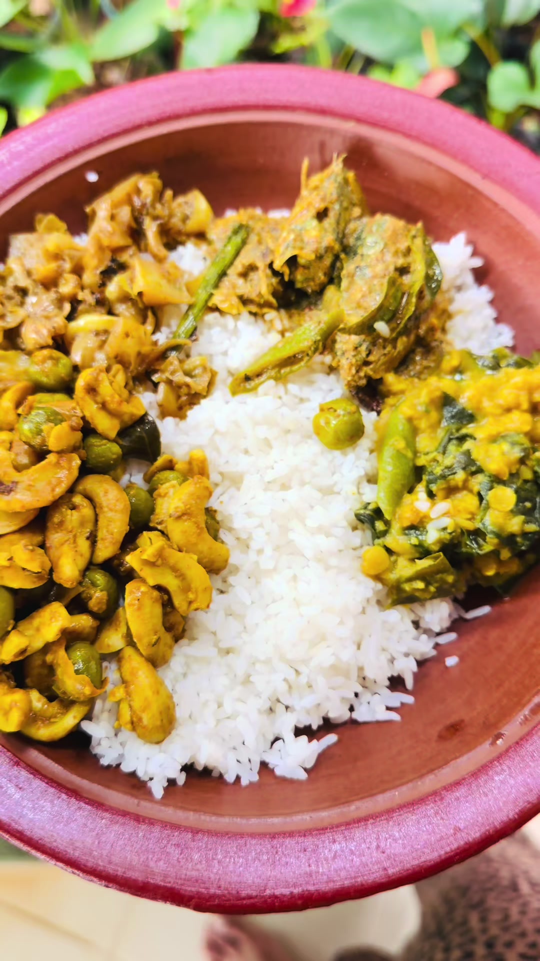 @Ape Rahata - අපේ රහට