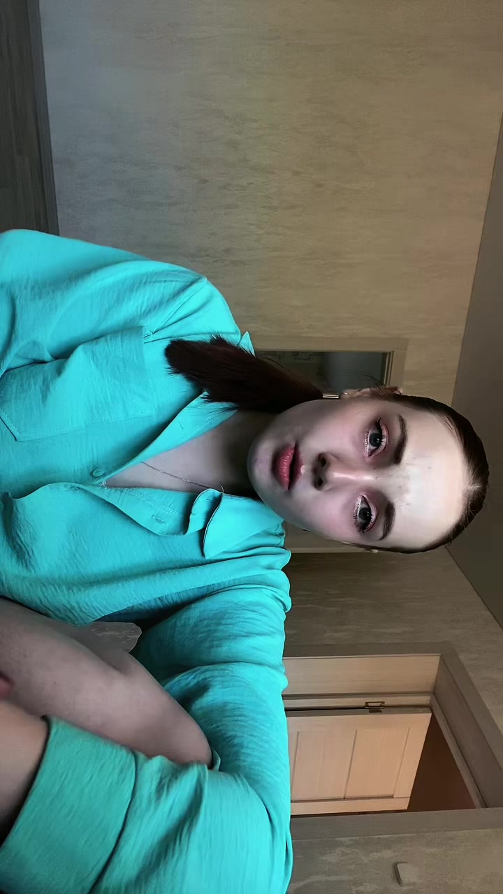 @дашута🪻