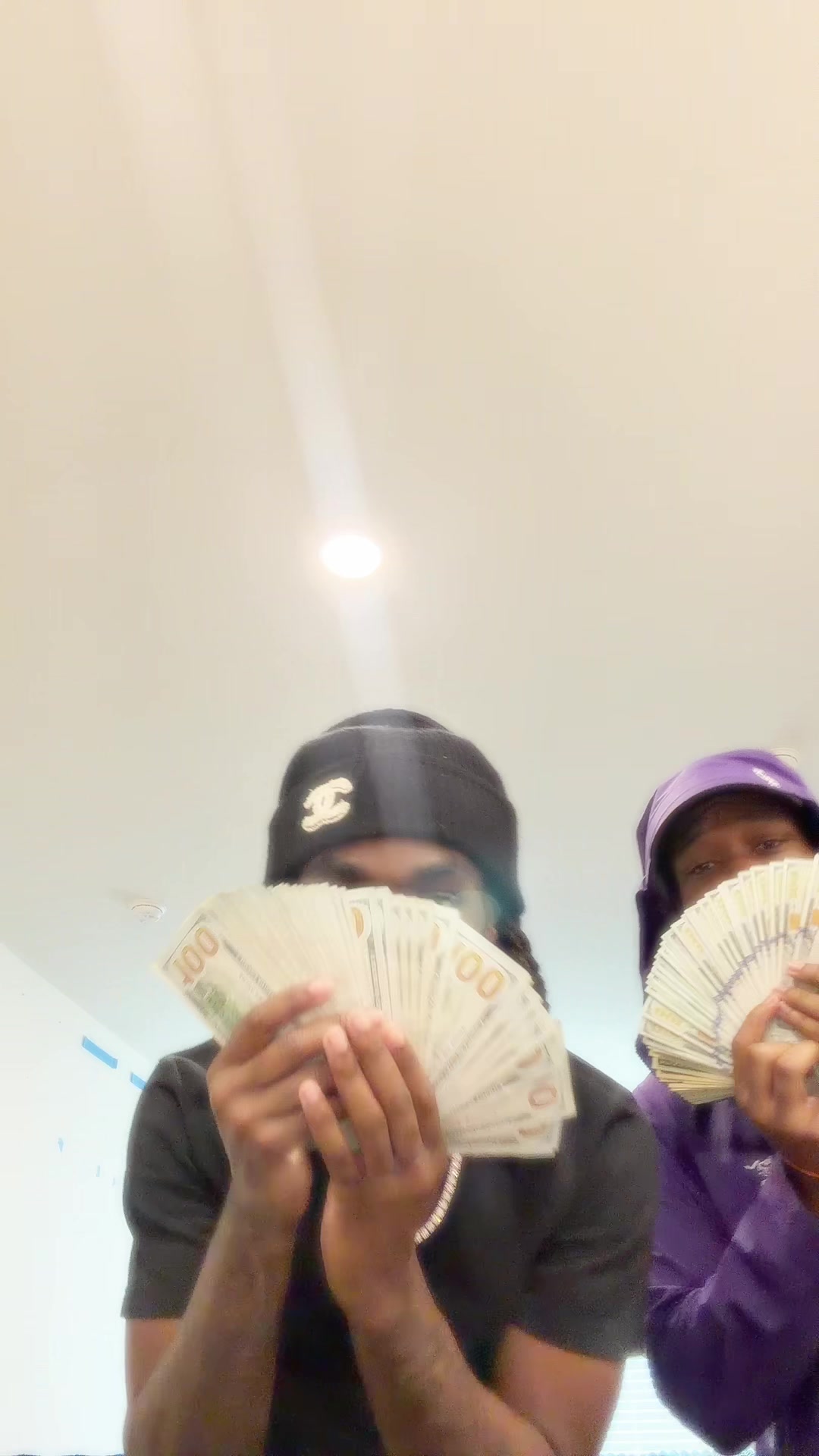 @mirmirtwo