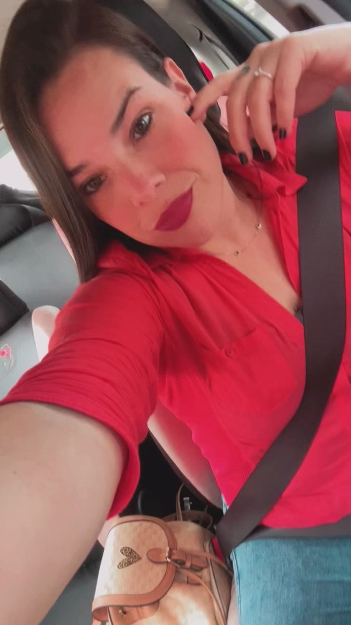 @𝓥𝓪𝓷𝓮 𝓑𝓮𝓷𝓲𝓽𝓮𝔃🌹