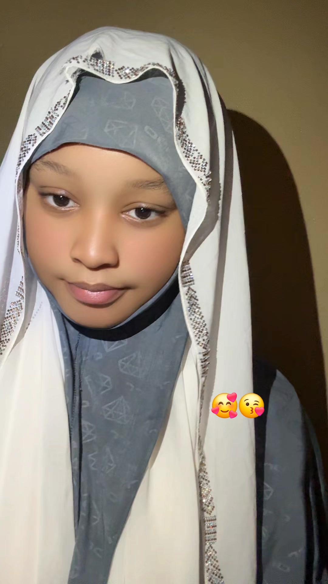@Hafsa.228_
