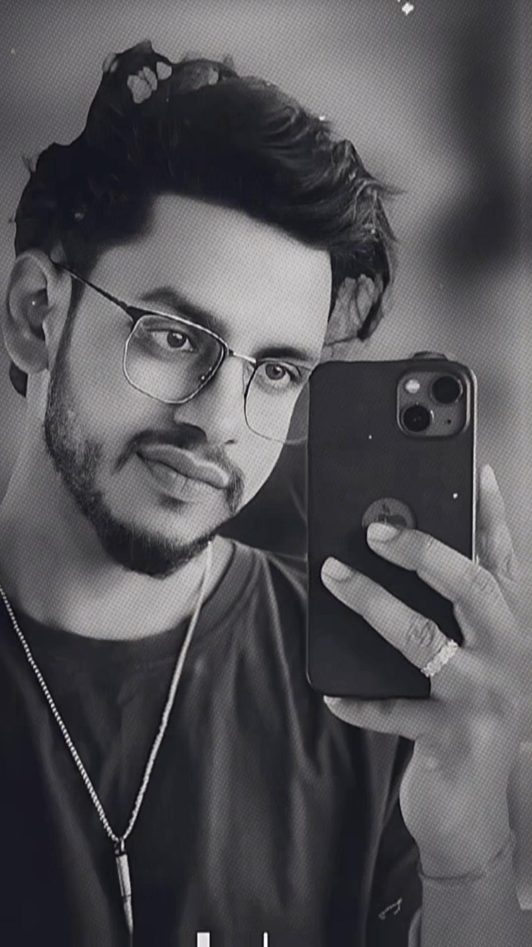 @Roshan Sarraf