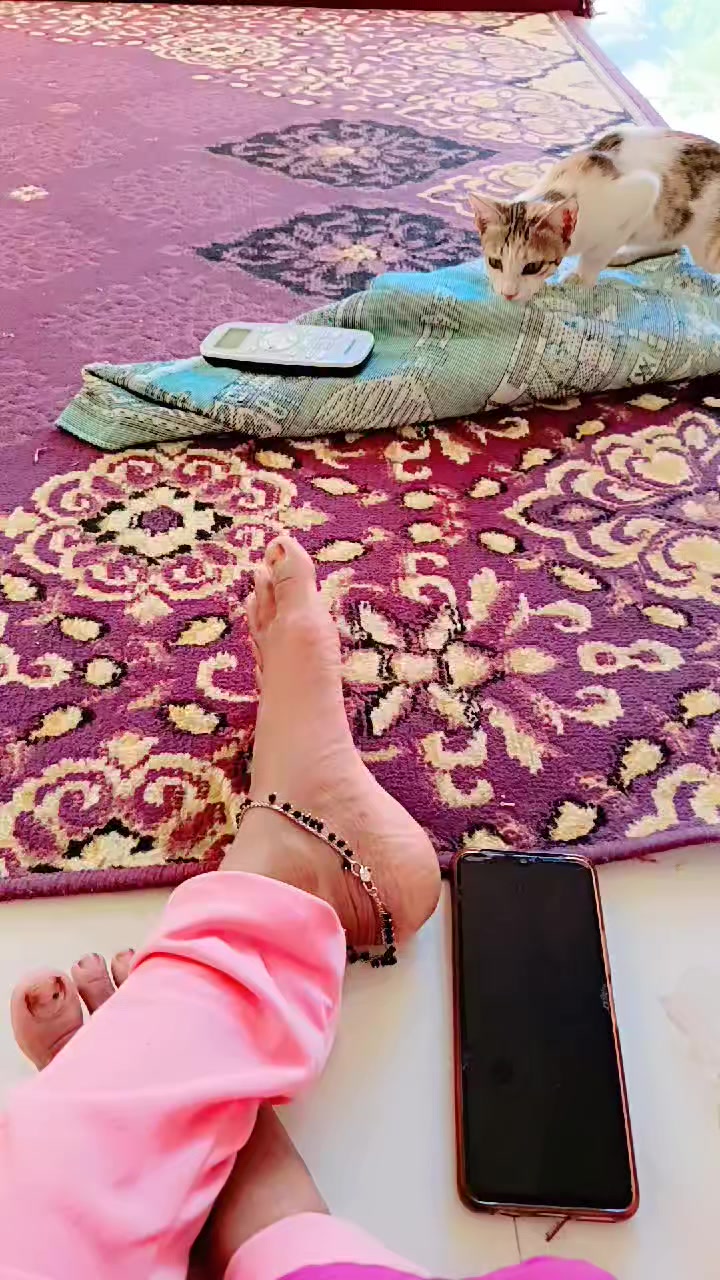 @🦋༺ᙖˡᵃ̶ᶜ̶ᵏ̶❀quee༻🦋