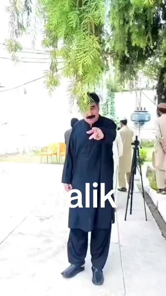@akhonzada_chattan
