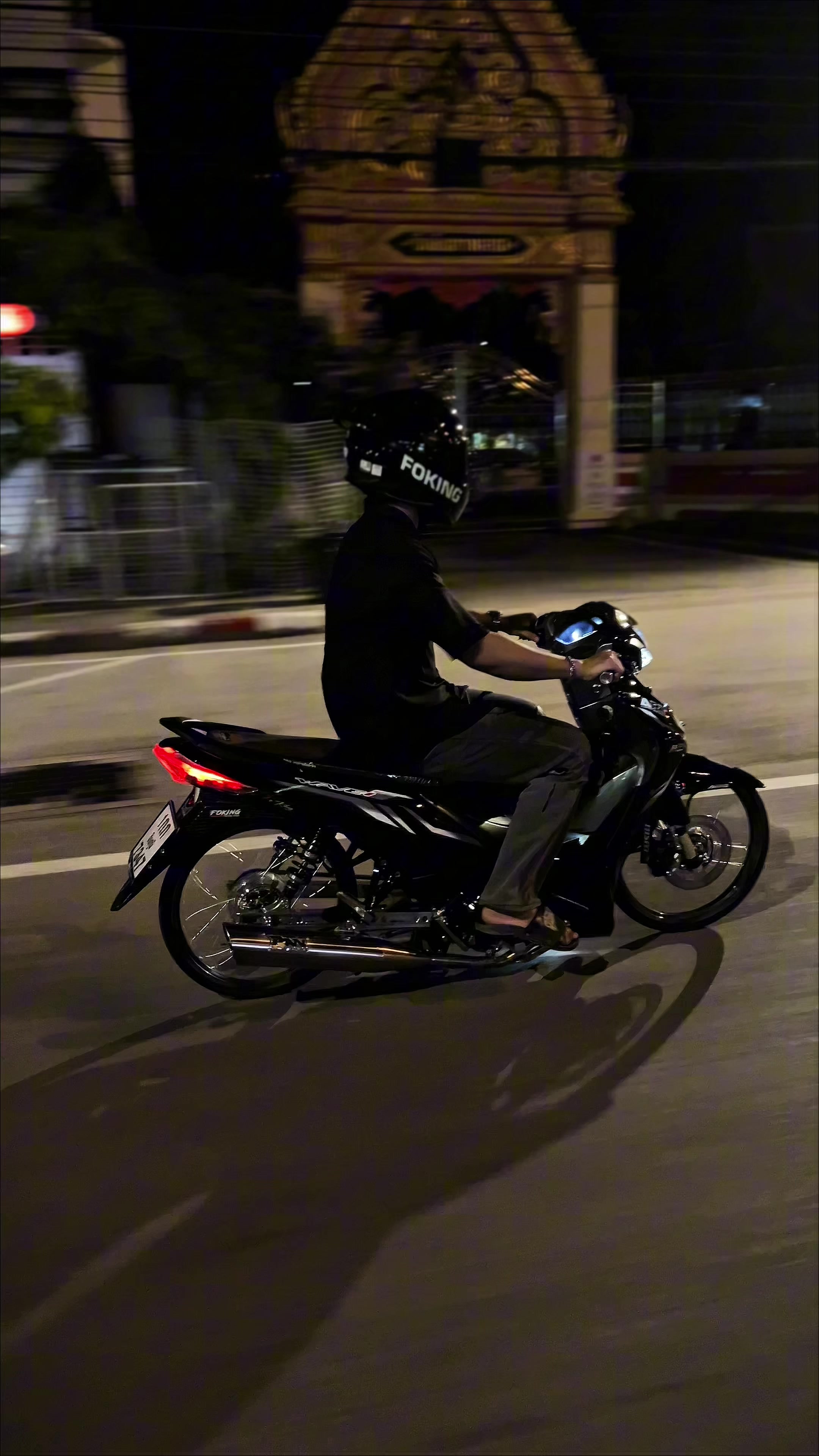 @FOKING RACING