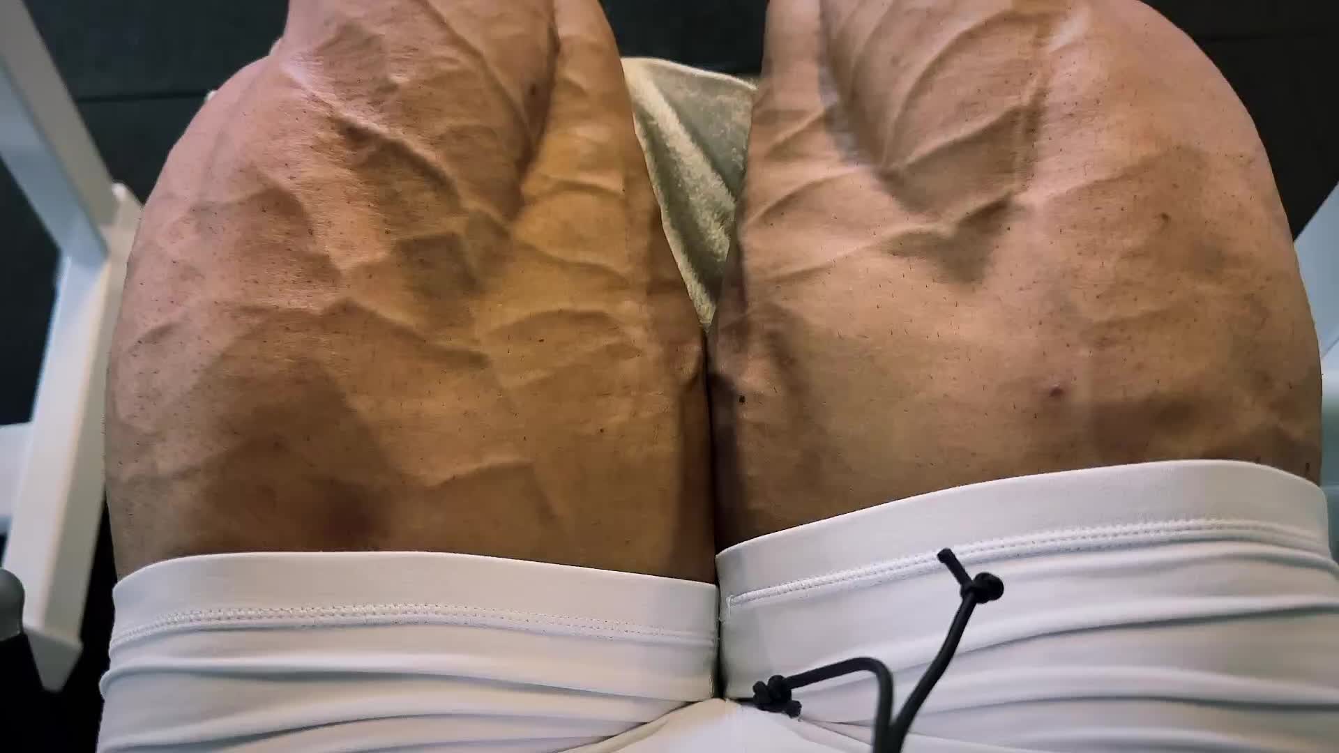 @musclegirl