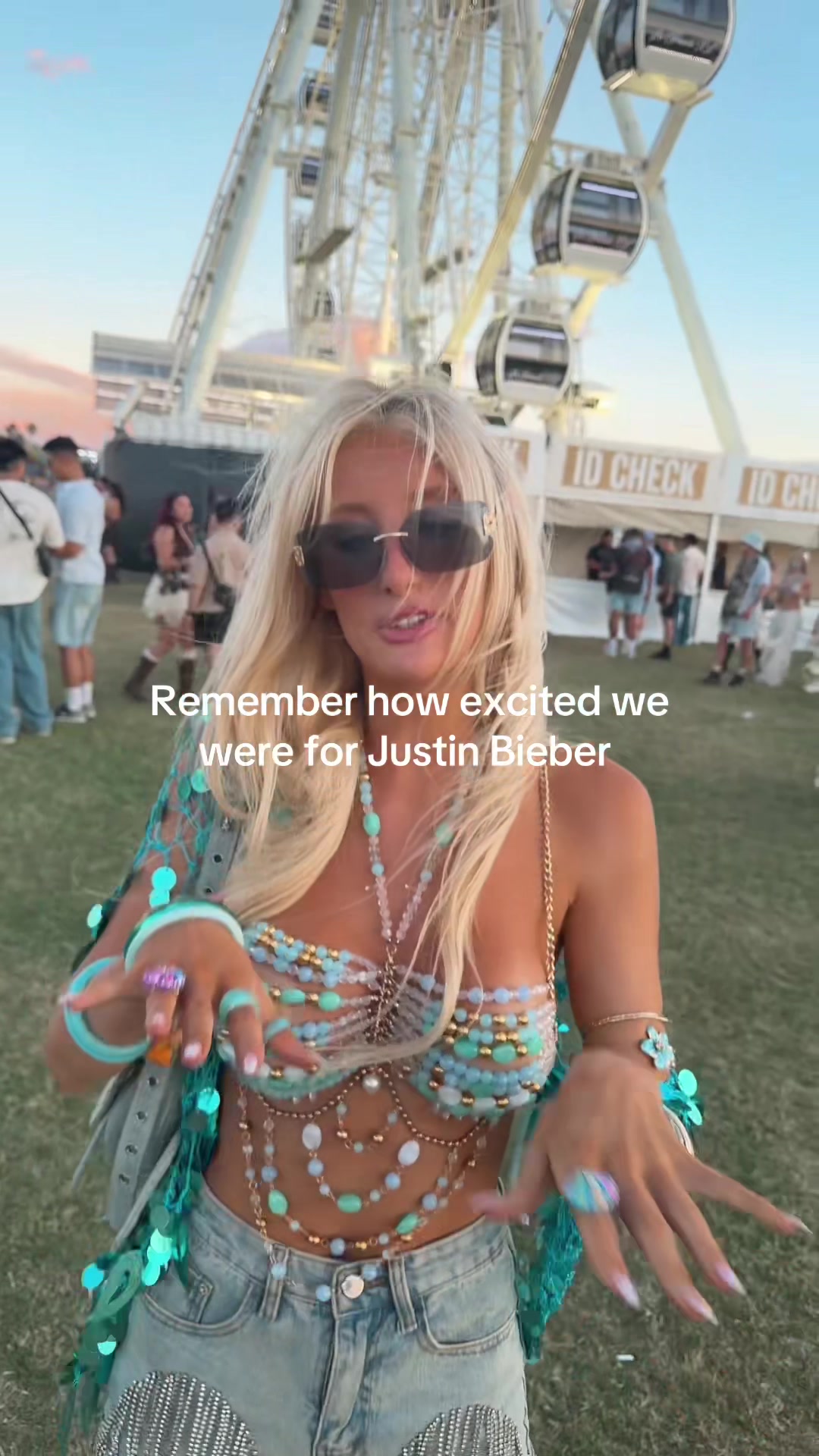 @maliburobinson