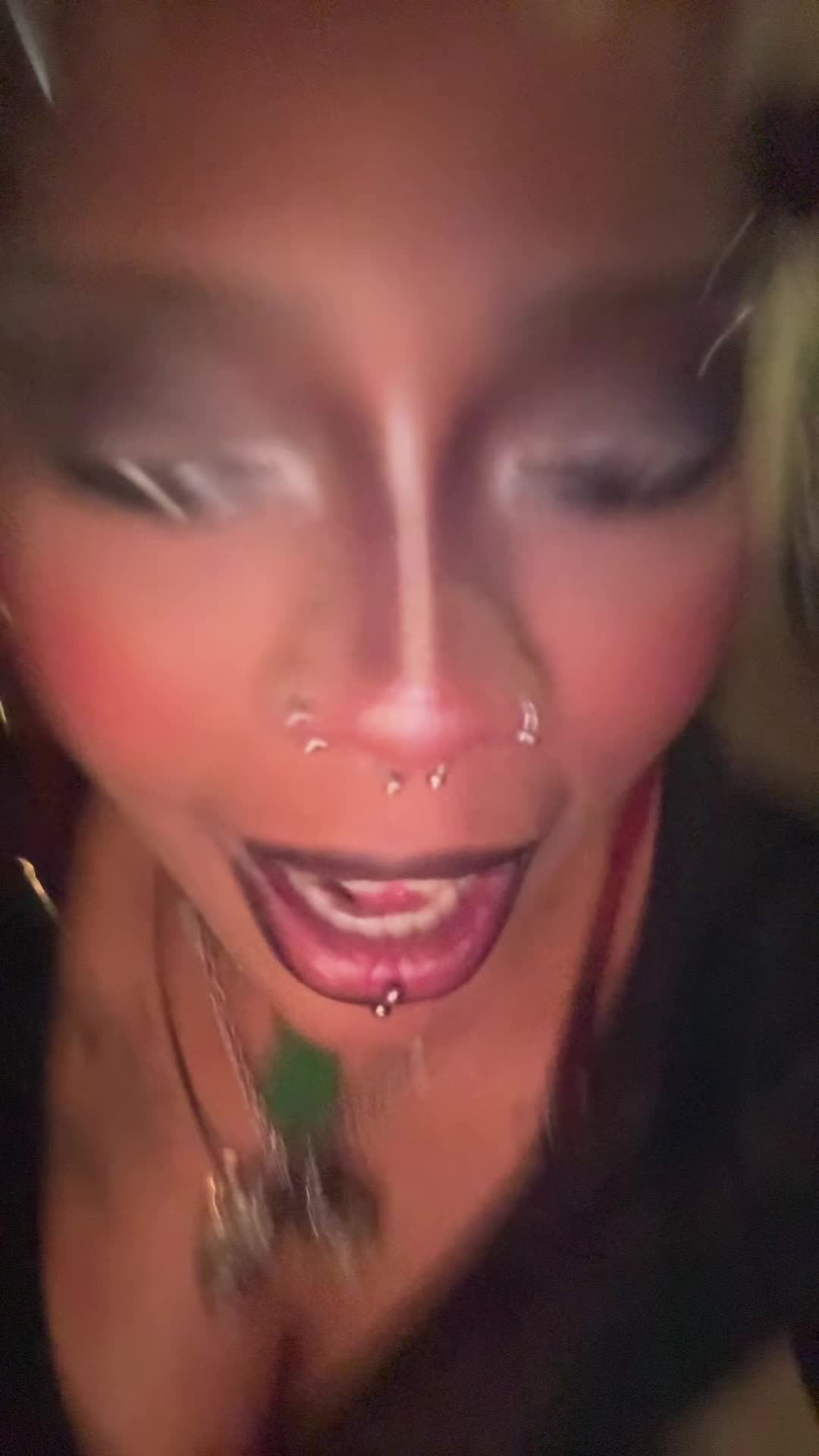 @Kellinnnnn