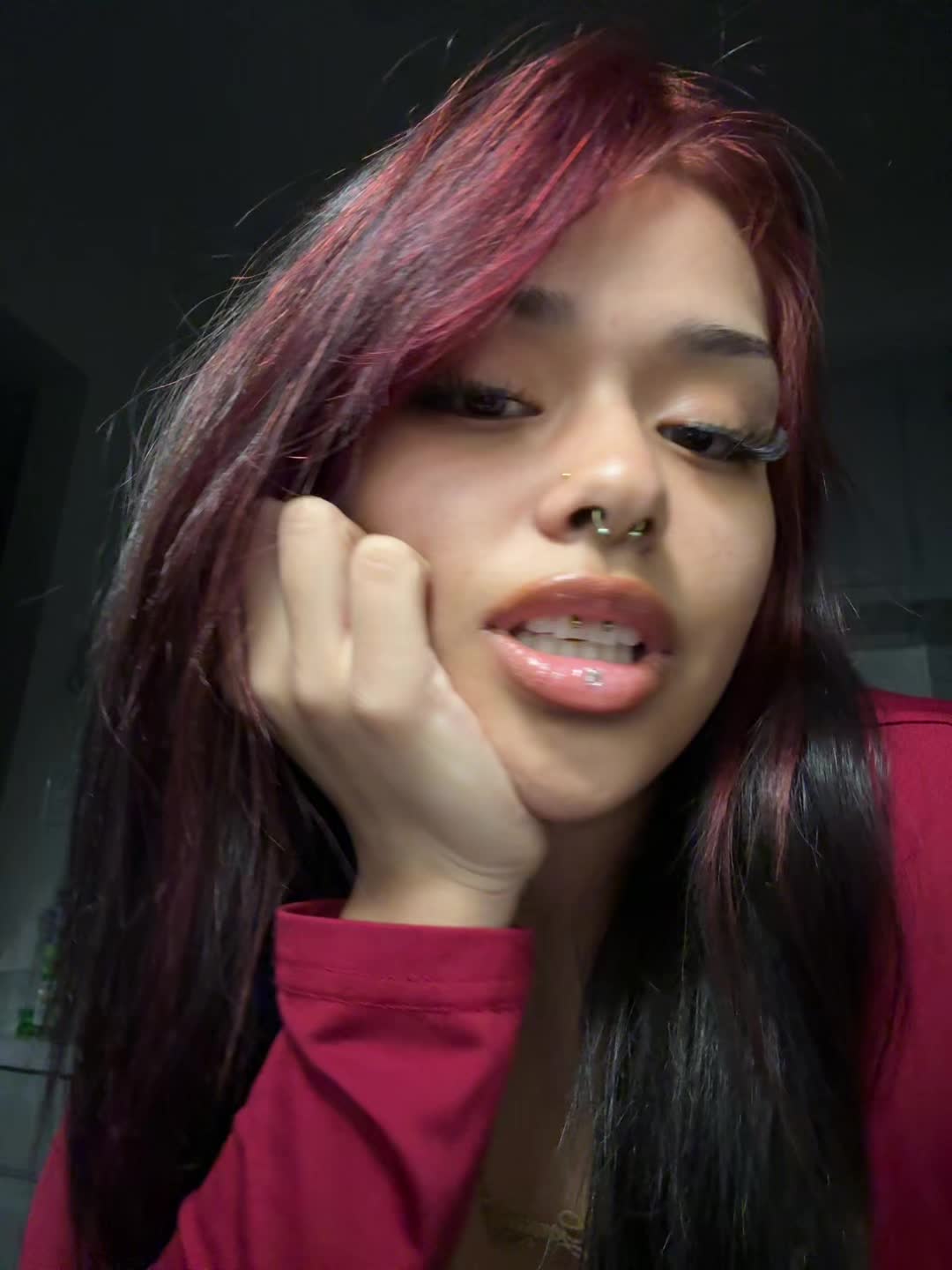 @g