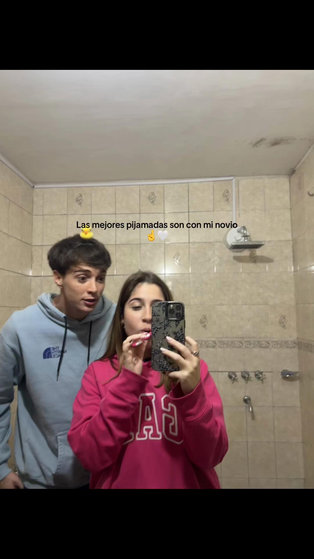 @Caro_zamiii🖤🖤