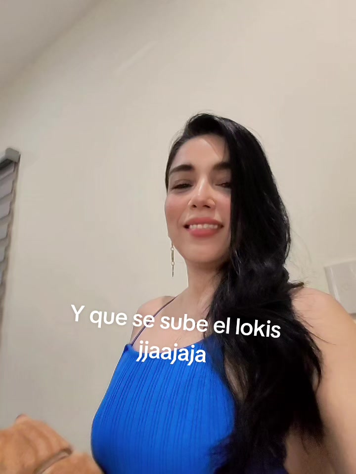 @Claudia Castro