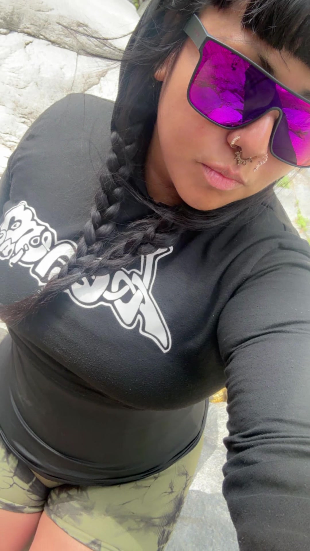 @_Monique_Antoinette_
