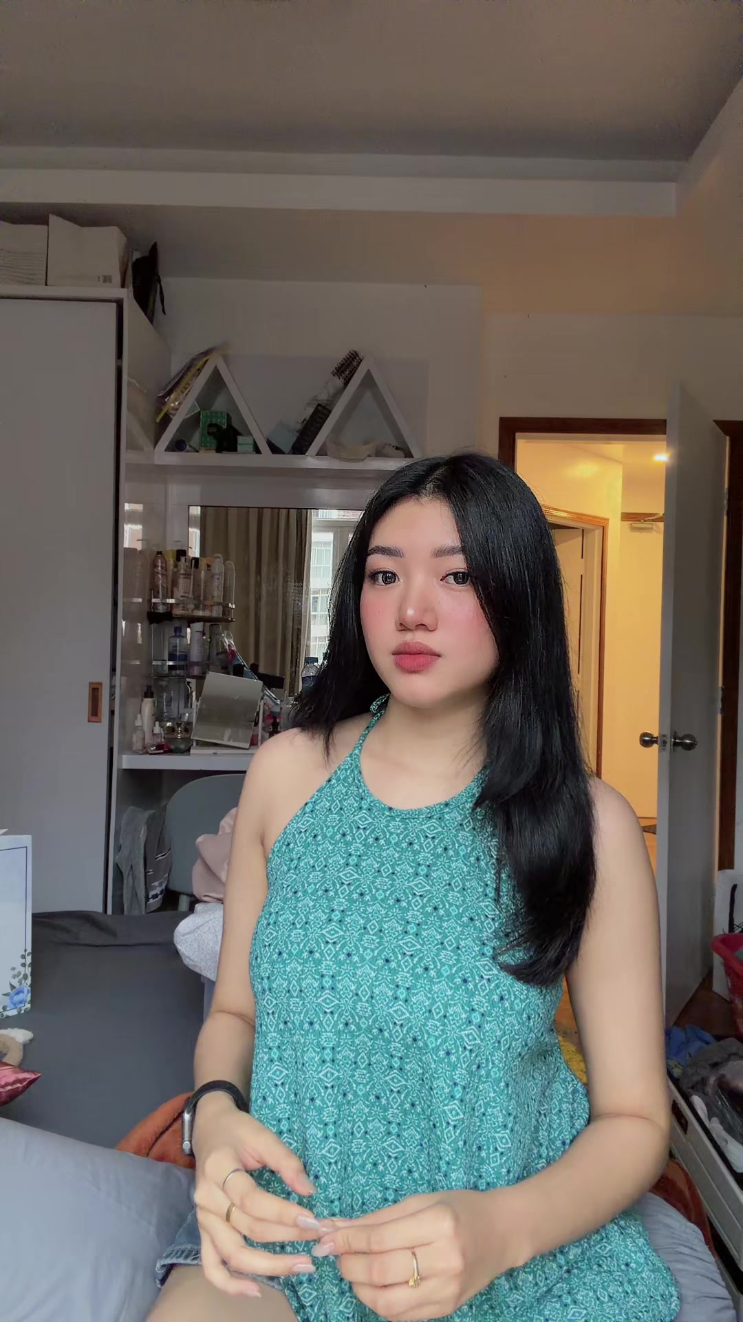 @ur.yadanar