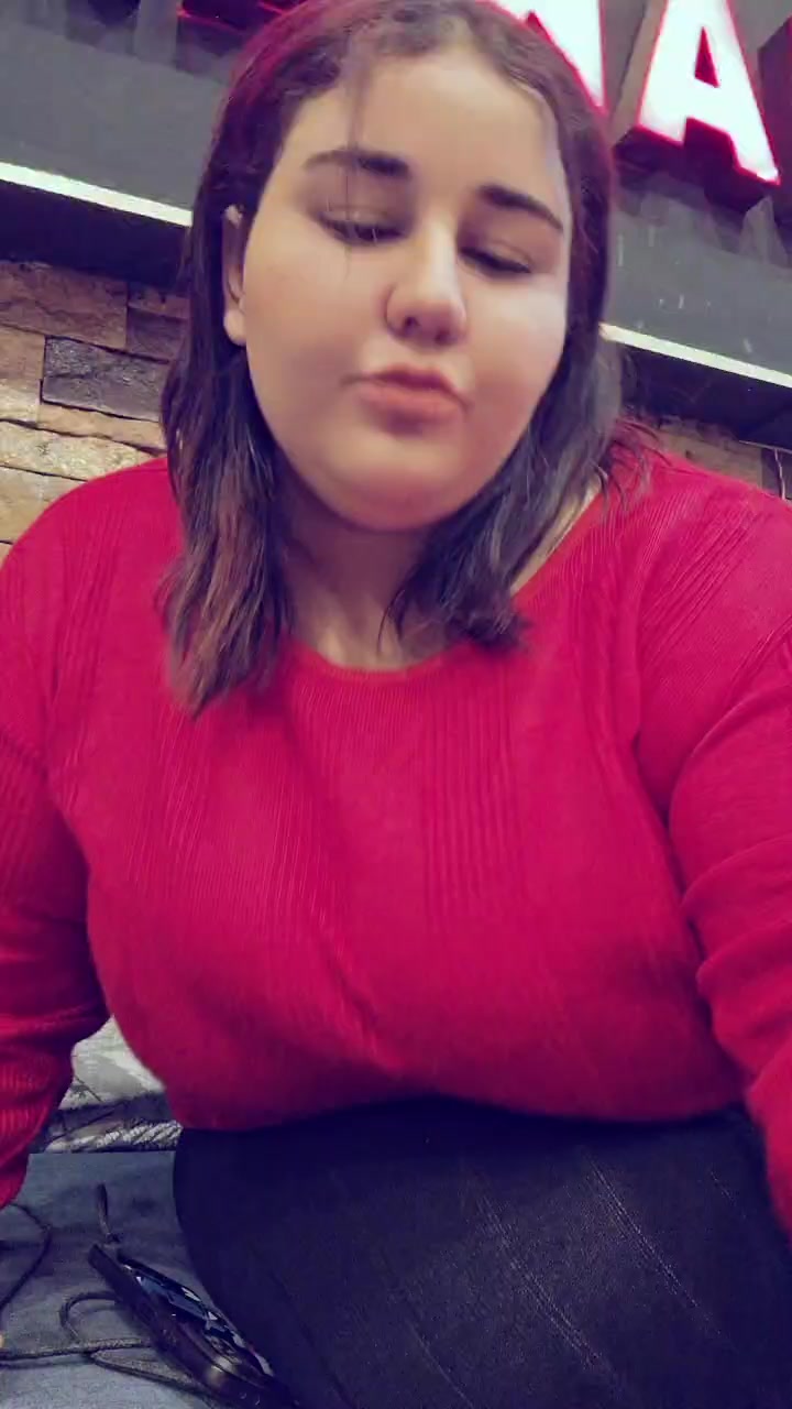 @بسكوته البلد جوعانه دلوقت 😋😂