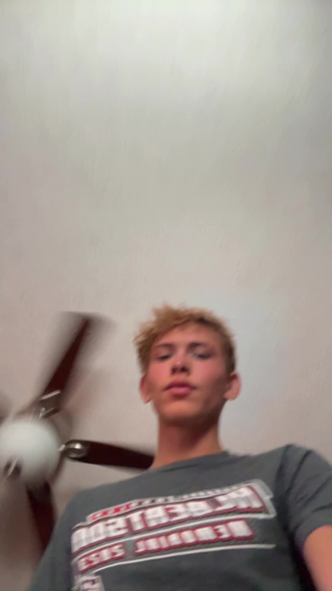 @🤪𝓔𝓪𝓼𝓽𝓸𝓷🤗