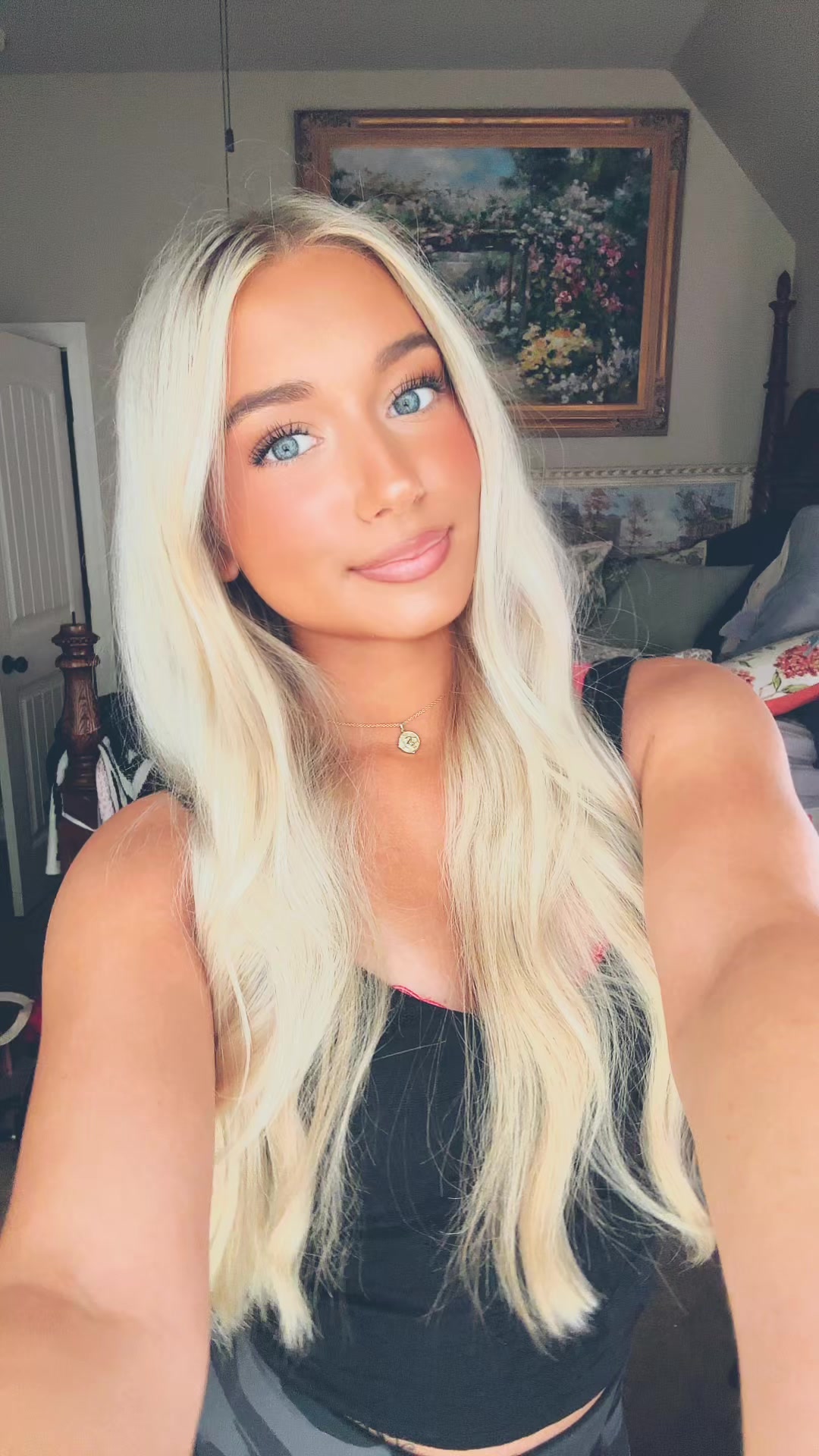 @sophieee
