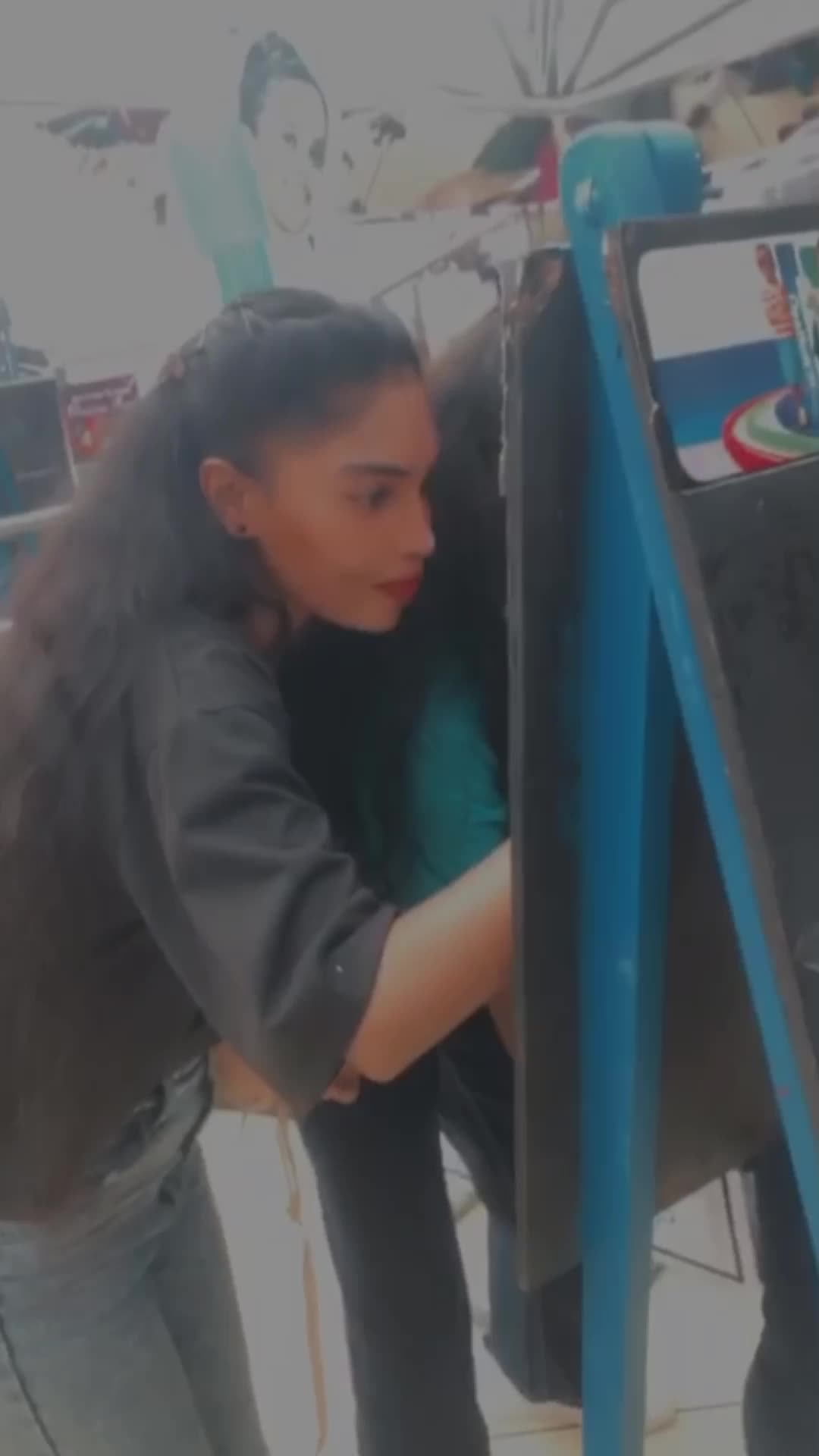 @Divya😻Crazy Girl💫