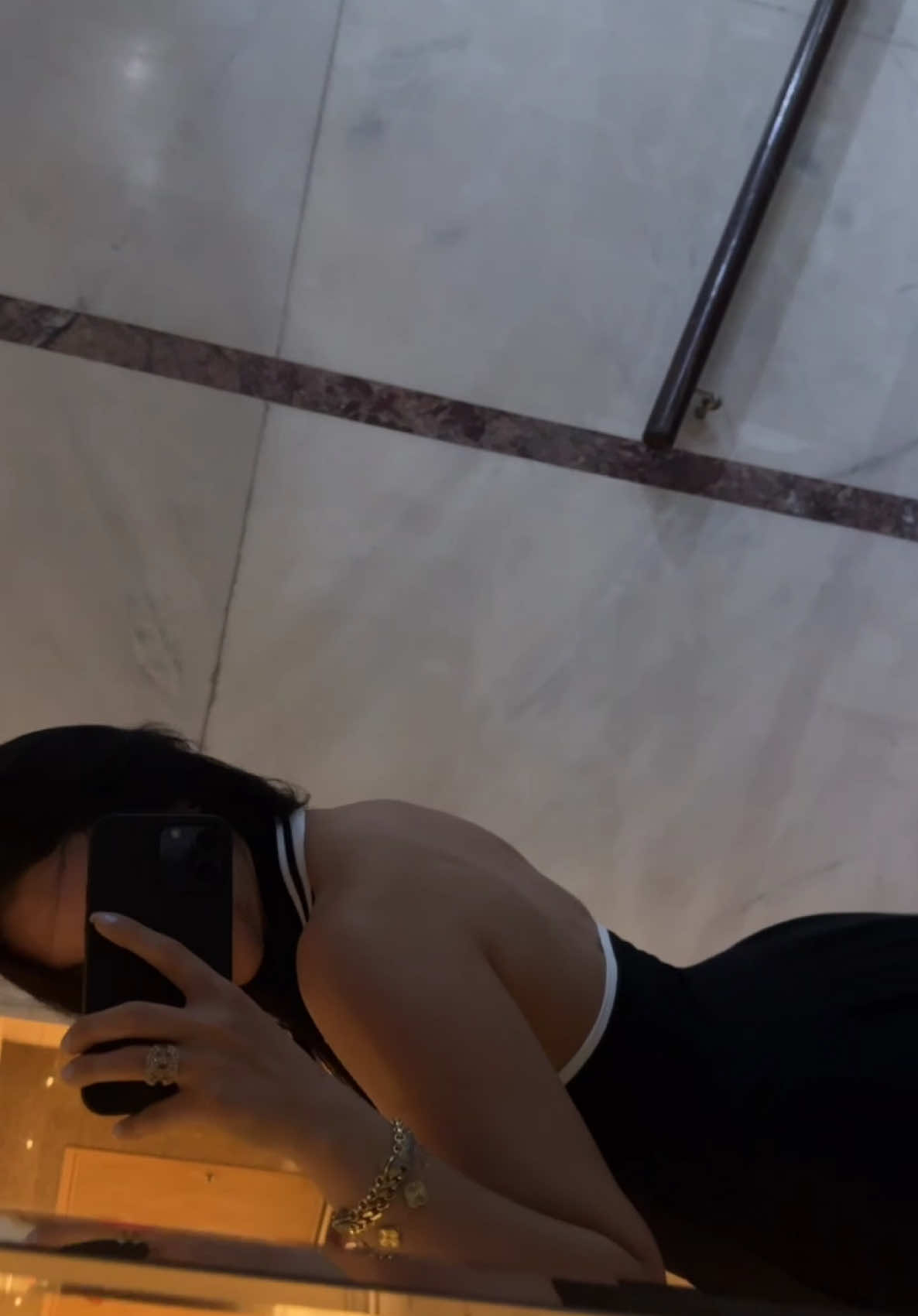 @🧿