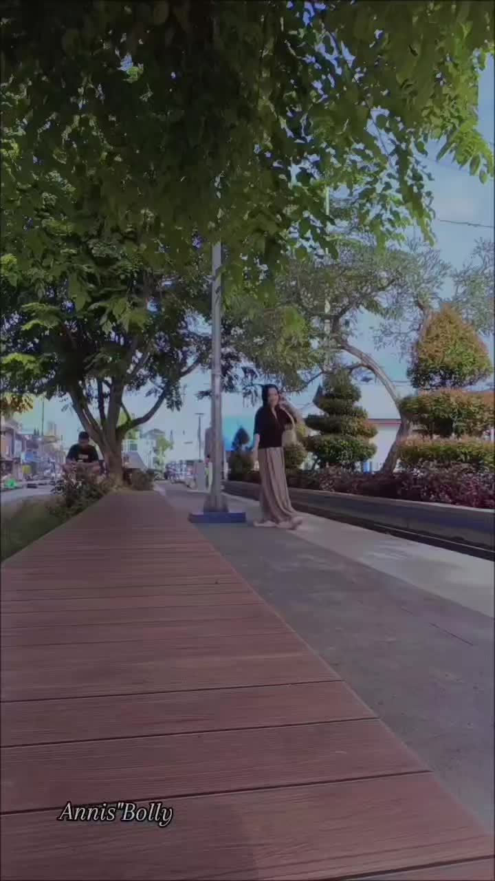 @annisbolly09
