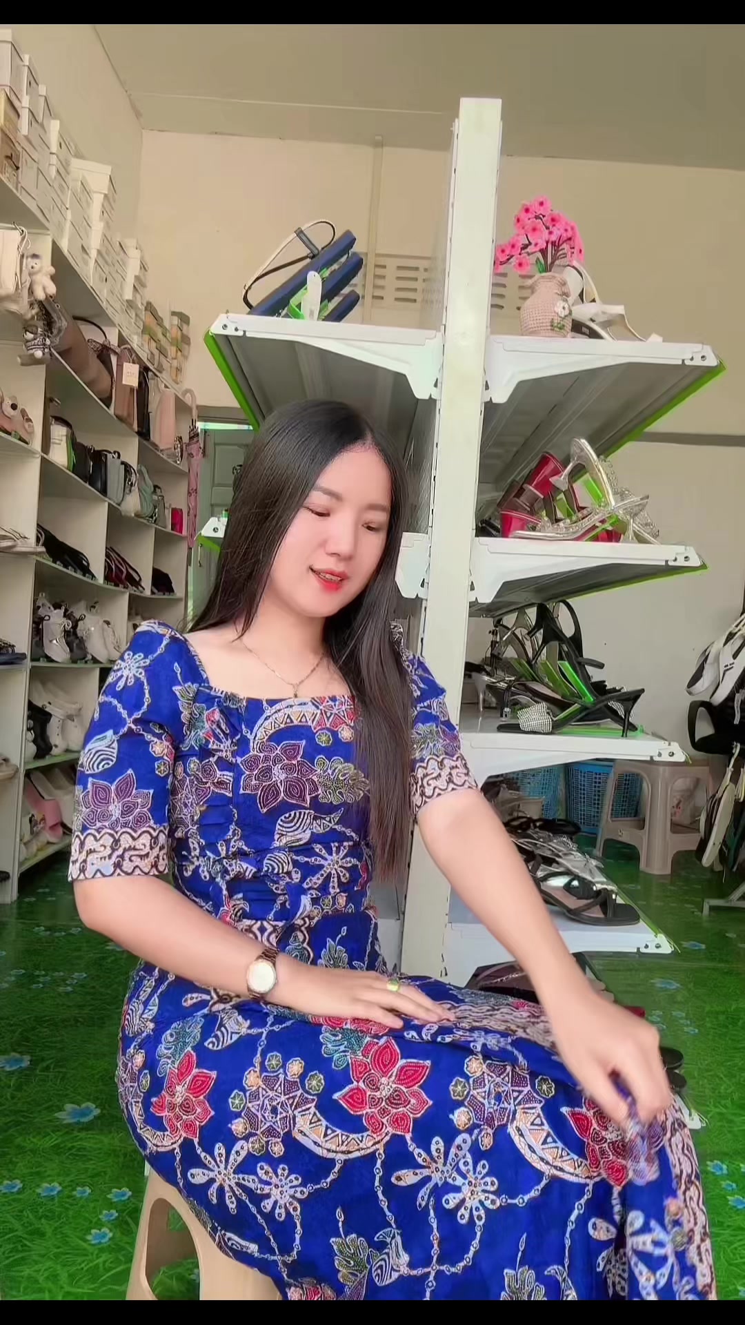 @S.J.A ဖိနပ်ဆိုင်
