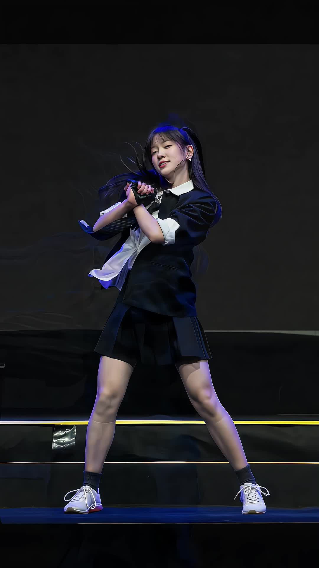 @akaza