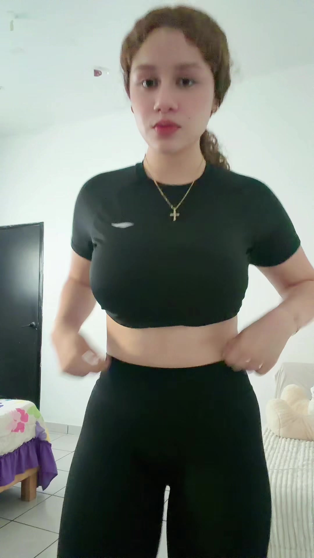 @anishka