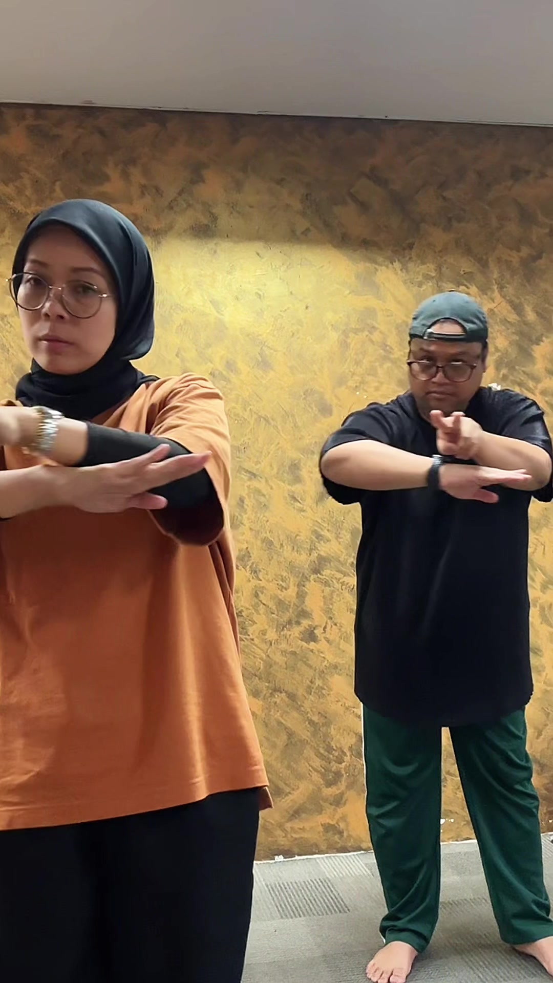 @Fairuz Fee Tauhid
