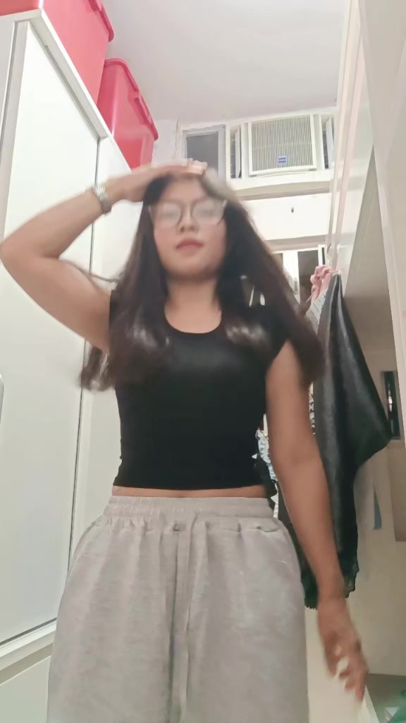 @Elii