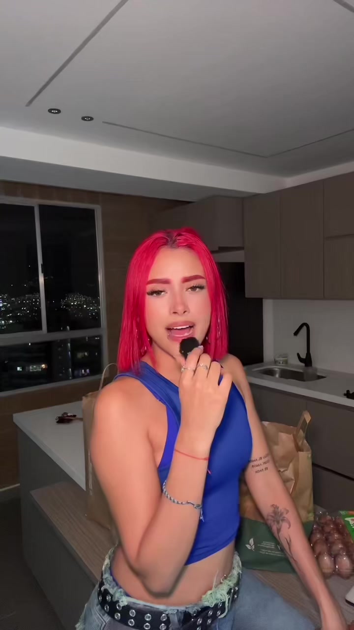 @Valeria López