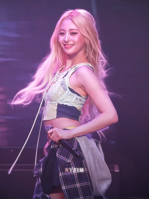 @:ɣ: ena