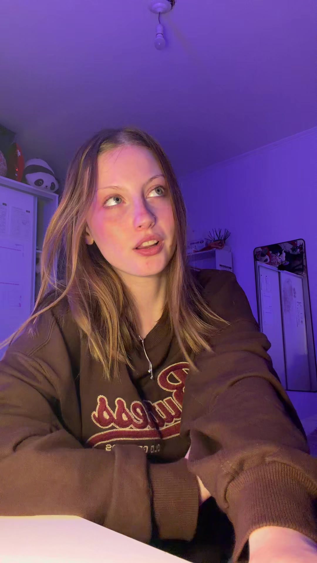 @abru